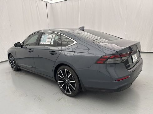 New 2026 Honda Accord Touring image 5