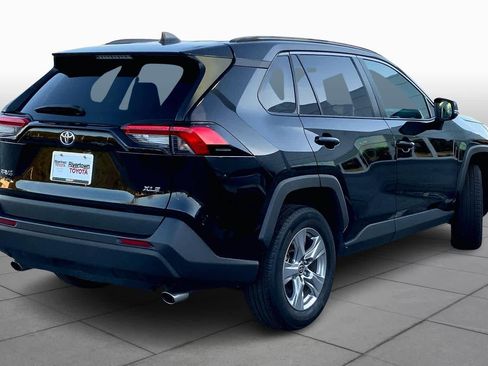 Used 2023 Toyota RAV4 XLE image 12