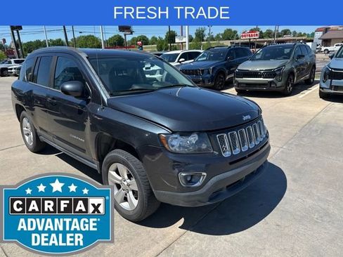 Used 2015 Jeep Compass High Altitude image 1