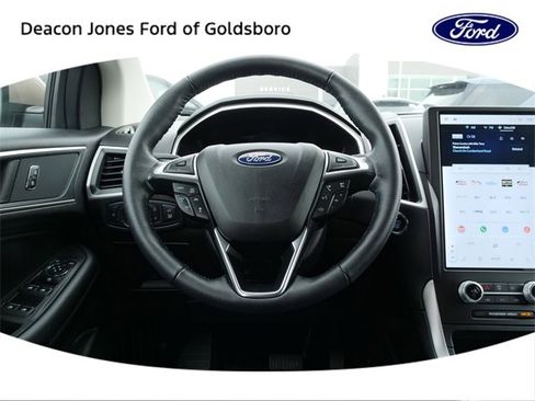 Used 2021 Ford Edge SEL w/ Convenience Package image 20