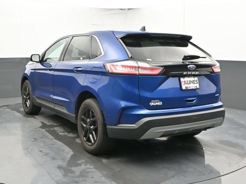 Used 2024 Ford Edge SEL AWD/4WD image 11