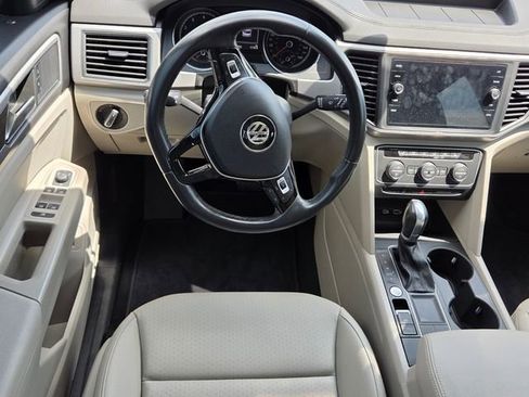 Used 2019 Volkswagen Atlas SE FWD image 11