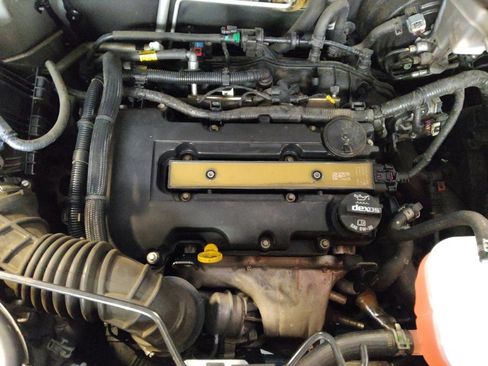 Used 2017 Chevrolet Trax LT w/ LT Convenience Package image 30