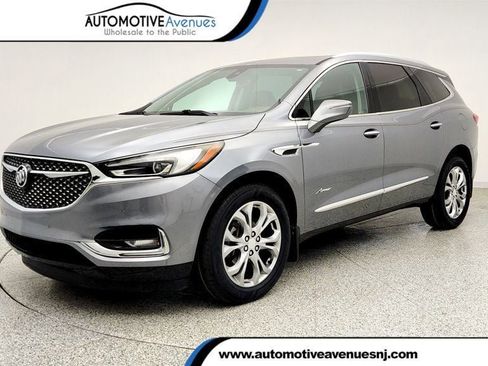 Used 2019 Buick Enclave Avenir FWD image 1