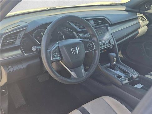 Used 2018 Honda Civic EX image 9