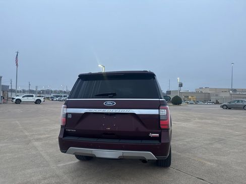 Used 2021 Ford Expedition Limited image 23