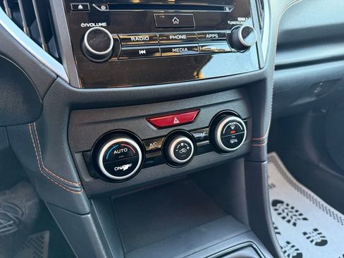 Used 2020 Subaru Crosstrek 2.0i Premium image 25