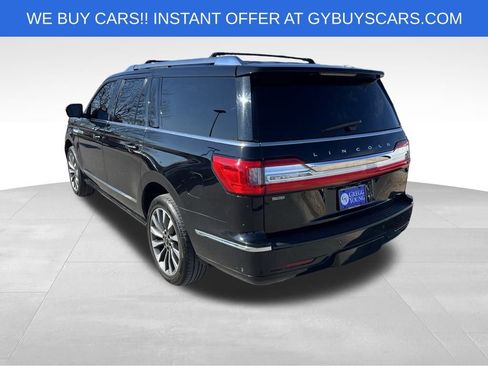 Used 2021 Lincoln Navigator L Reserve w/ Luxury Package image 3