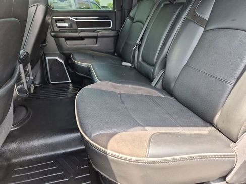 Used 2022 RAM 2500 Laramie AWD/4WD image 19