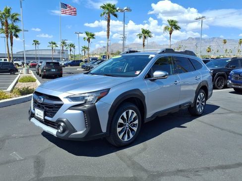 Used 2024 Subaru Outback Touring XT AWD/4WD image 8
