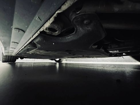 Used 2016 Porsche Cayman RWD image 43