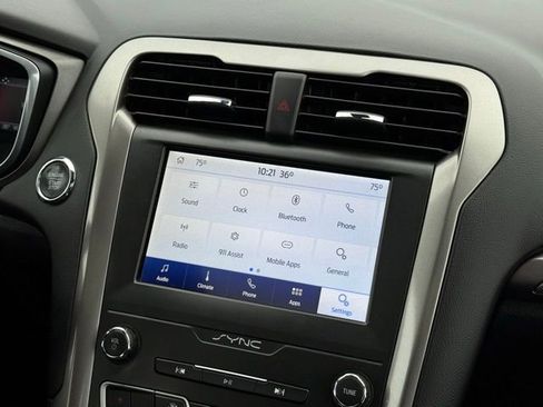 Certified 2020 Ford Fusion SE image 20