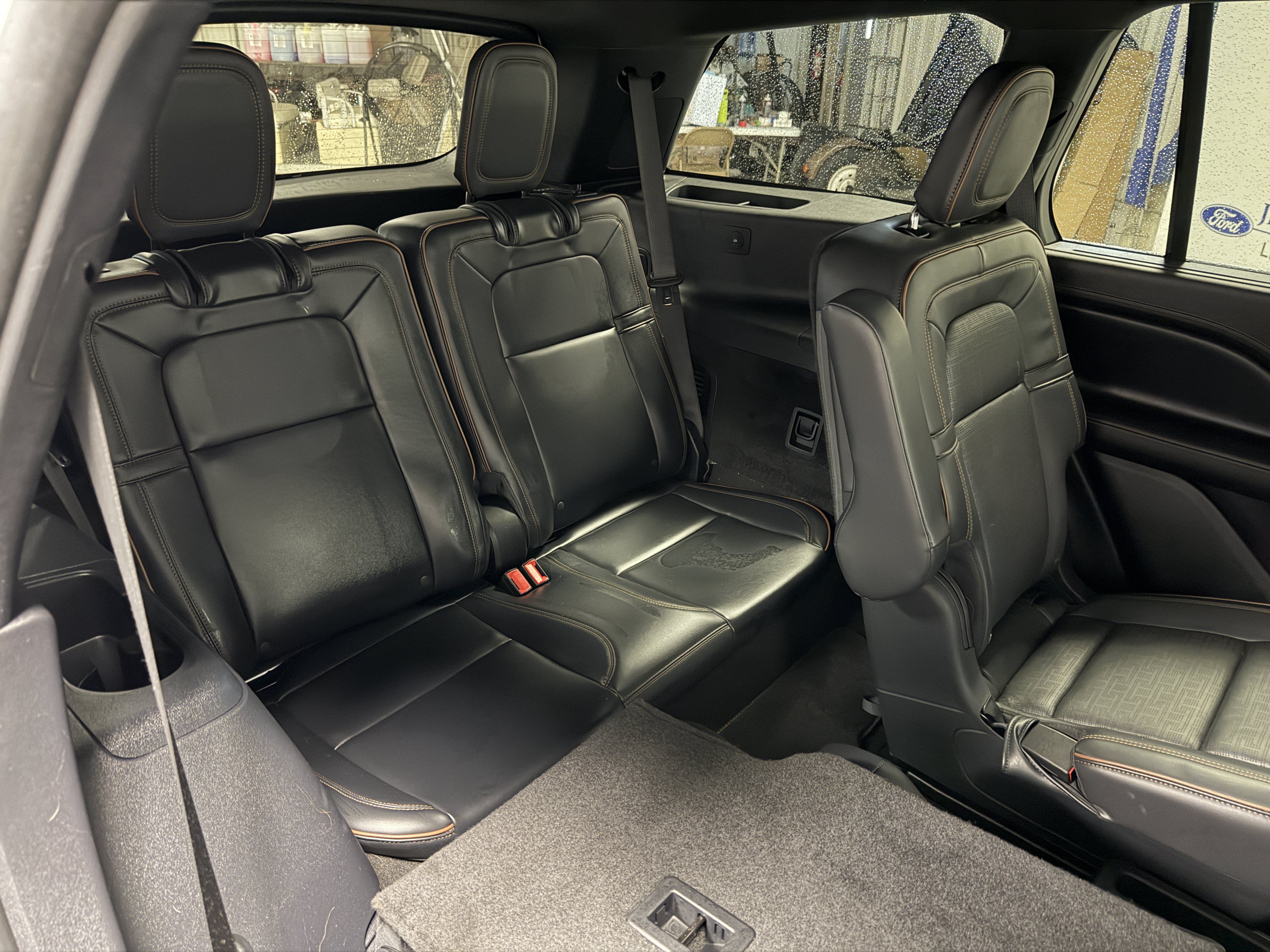 Used 2025 Lincoln Aviator Black Label AWD/4WD image 25