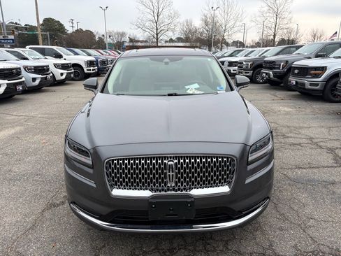 Used 2021 Lincoln Nautilus Reserve w/ Equipment Group 201A image 2
