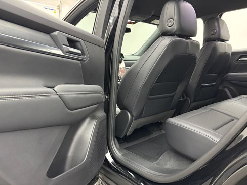 New 2027 GMC Terrain Elevation w/ Elevation Premium Package FWD image 38