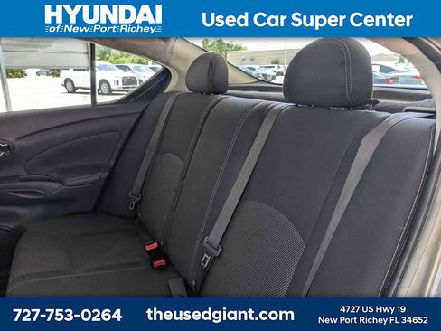 Used 2017 Nissan Versa SV FWD image 14