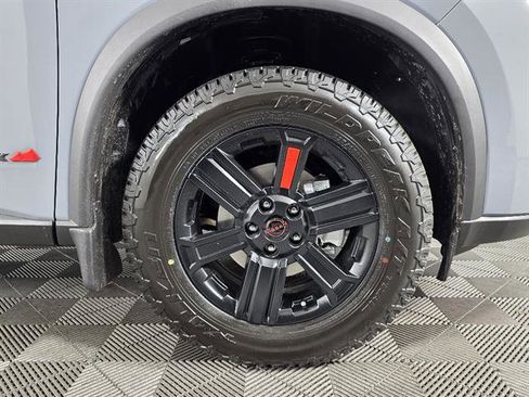 New 2026 Nissan Rogue SV w/ Rock Creek Premium Package AWD/4WD image 12