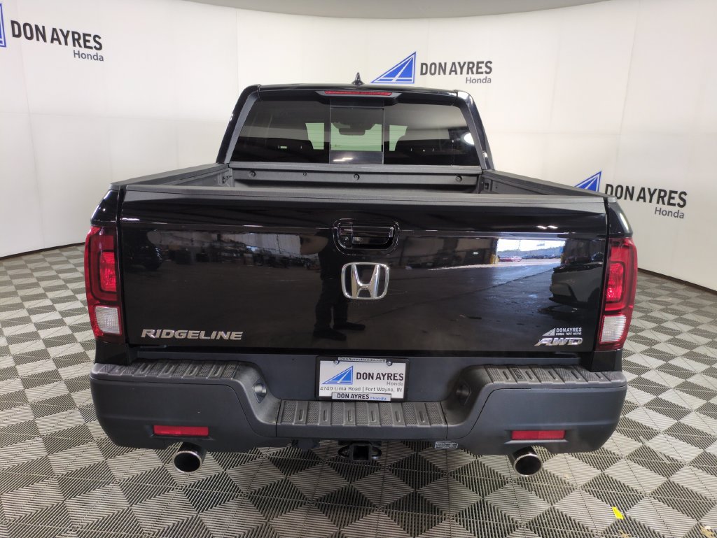 Certified 2023 Honda Ridgeline RTL image 5