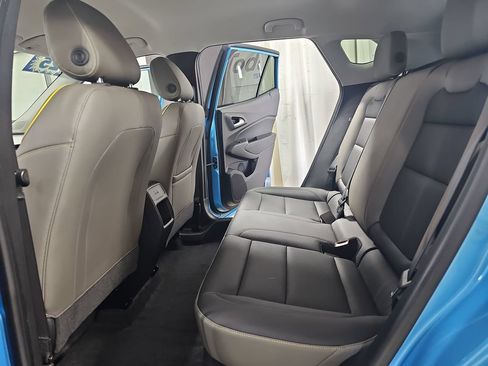 Certified 2025 Chevrolet Trax ACTIV w/ Driver Confidence Package FWD image 17