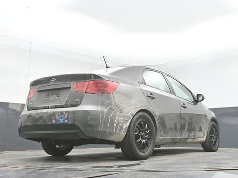 Used 2013 Kia Forte EX w/ Fuel Economy Pkg FWD image 30