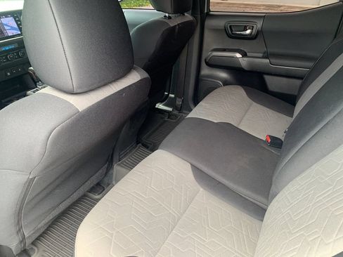 Used 2023 Toyota Tacoma TRD Sport AWD/4WD image 14