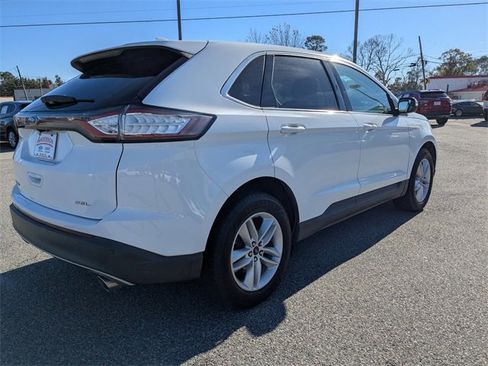 Used 2018 Ford Edge SEL image 4