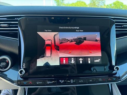 New 2024 Jeep Wagoneer L 4WD w/ Convenience Group I image 15