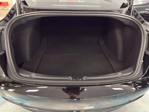 Used 2023 Tesla Model 3 Standard Range image 15