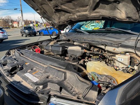 Used 2017 Ford F250 XL w/ Power Equipment Group image 32