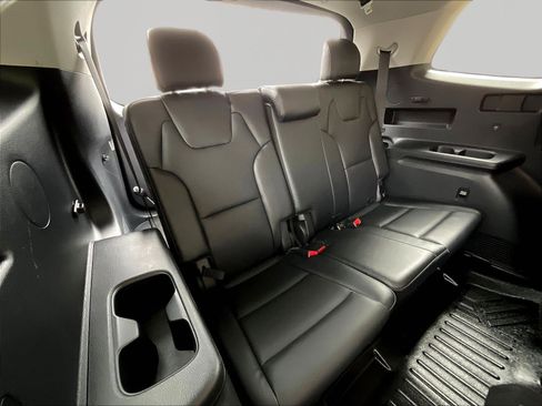 Used 2023 Kia Telluride S w/ S Sunroof Package FWD image 25