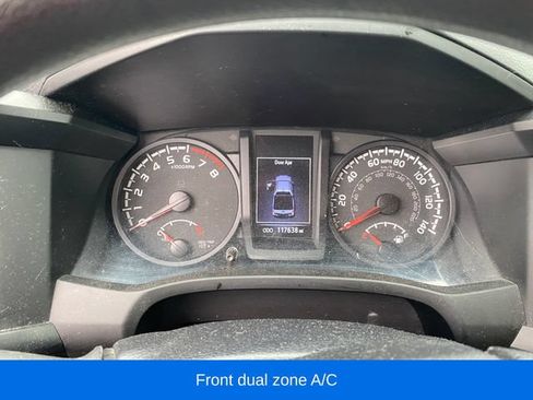 Used 2022 Toyota Tacoma SR AWD/4WD image 5