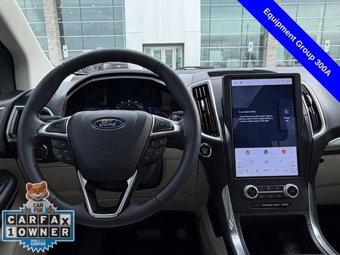 Used 2024 Ford Edge Titanium AWD/4WD image 7