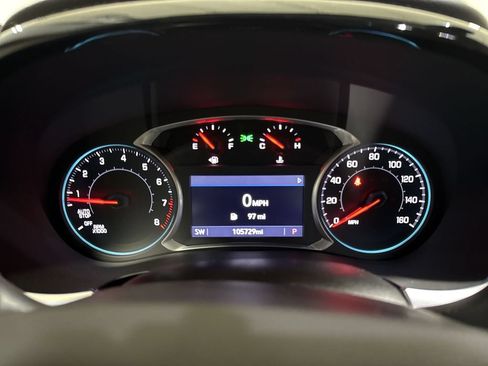 Used 2021 Chevrolet Traverse LT FWD image 12