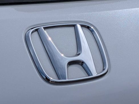 Certified 2024 Honda HR-V LX image 12