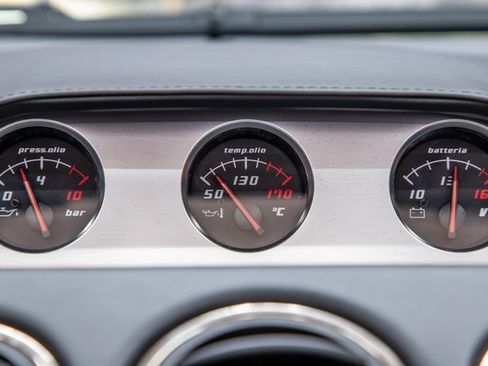 Used 2014 Lamborghini Gallardo LP 550-2 image 32