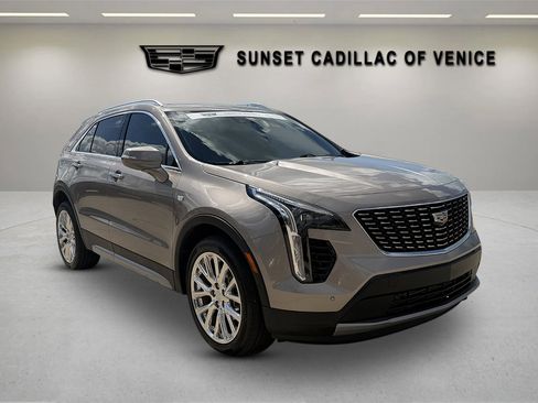 Certified 2023 Cadillac XT4 Premium Luxury w/ Enhanced Visibility Package FWD image 1