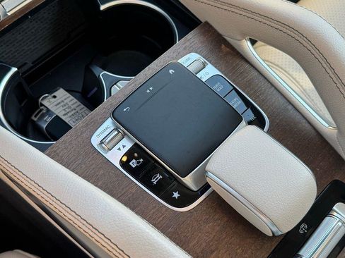 Used 2020 Mercedes-Benz GLS 450 4MATIC w/ Convenience Package image 24