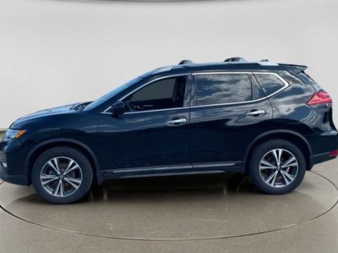 Used 2017 Nissan Rogue SL w/ SL Premium Package image 8