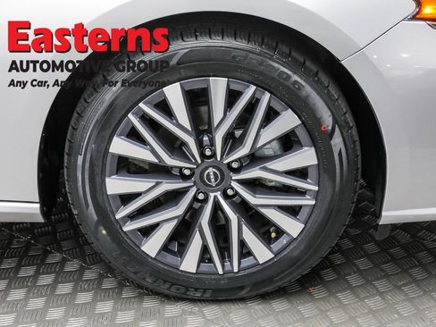 Used 2023 Nissan Altima 2.5 SV image 30