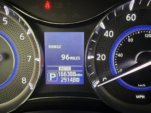 Used 2014 INFINITI QX80 4WD w/ Theater Package image 35