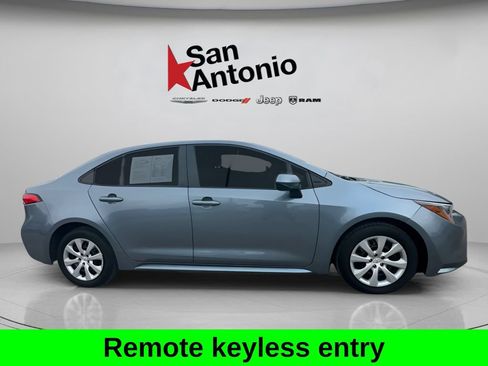 Used 2024 Toyota Corolla LE FWD image 17