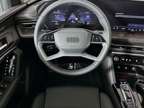 New 2025 Audi Q5 Premium Plus AWD/4WD image 5