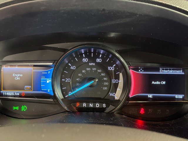 Used 2017 Ford Explorer XLT w/ Equipment Group 202A FWD image 25