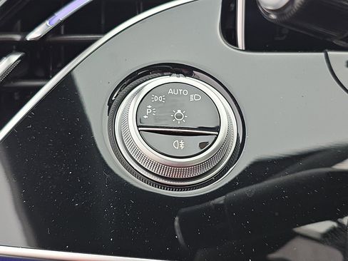 New 2026 Mercedes-Benz E 53 AMG 4MATIC Sedan image 26