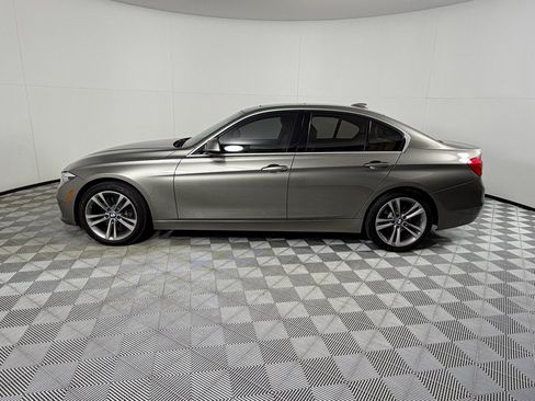 Used 2017 BMW 330i Sedan RWD image 8