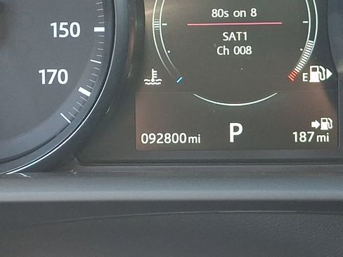 Used 2016 Land Rover Range Rover Sport HSE AWD/4WD image 21