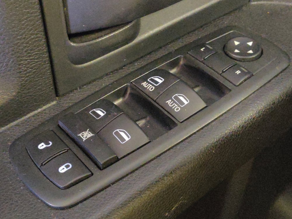Used 2013 RAM 1500 Express RWD image 27