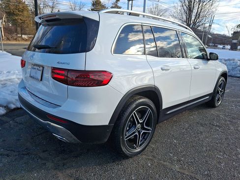 Used 2026 Mercedes-Benz GLB 250 4MATIC image 6