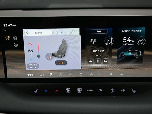Used 2026 Nissan Leaf SV+ w/ Floor Mat Package (SV+) FWD image 23