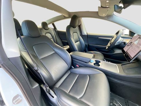 Used 2023 Tesla Model 3 Standard Range RWD image 22